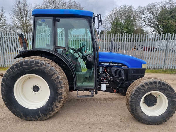 Chris Atkin & Son Ltd - New Holland TN 75S